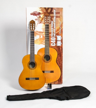 Yamaha C40 Standard Pack - Gitarre mit Zubehör