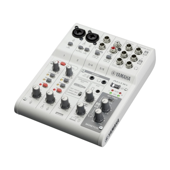 Yamaha AG06 MK2 live streaming mixer white