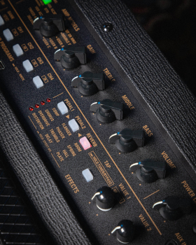 Preview: VOX VT40X classic blue