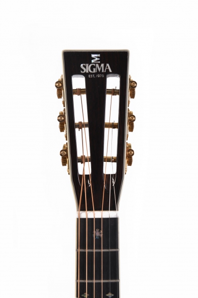 Sigma S000R-42S acoustic guitar