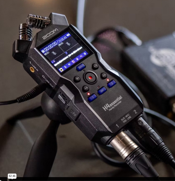 ZOOM H4 essential mobile recorder